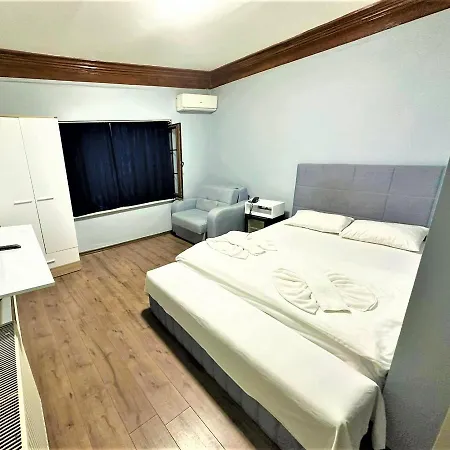 Central Long Hotel *